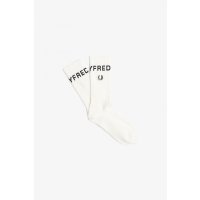 FRED PERRY Socken mit auffälligen Streifen white