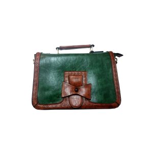 BANNED Scandal Bag green