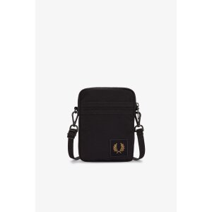 FRED PERRY☆ Tumbled Leather Side Bag BLACK FRED PERRY Side Bag Tumbled Leather black, 78,99 €