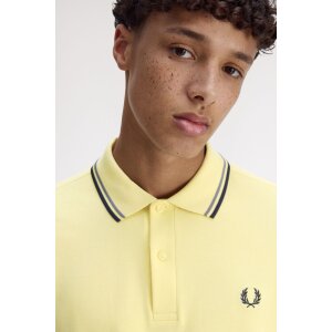 FRED PERRY Twin Tipped Polo Shirt champions gold / stockport blue/ navy