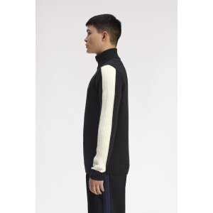FRED PERRY Ribbed Sleeve Half Zip Jumper black