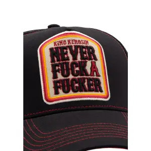 KING KEROSIN Trucker Cap mit Statement-Patch Never Fuck A Fucker black