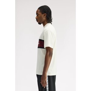 FRED PERRY T-Shirt Besticktes T-Shirt mit Panel ecru