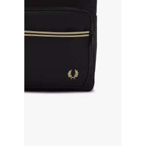 FRED PERRY Rucksack mit Sportband samt Streifendesign black