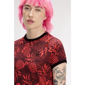 FRED PERRY Amy Winehouse Foundation T-Shirt mit Print strawberry cream