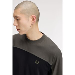 FRED PERRY Colour Block T-Shirt in Black