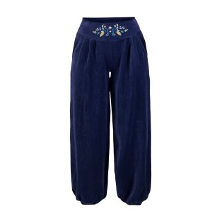 indigo depths blue