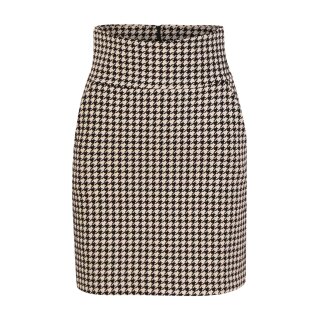 brit chic knit